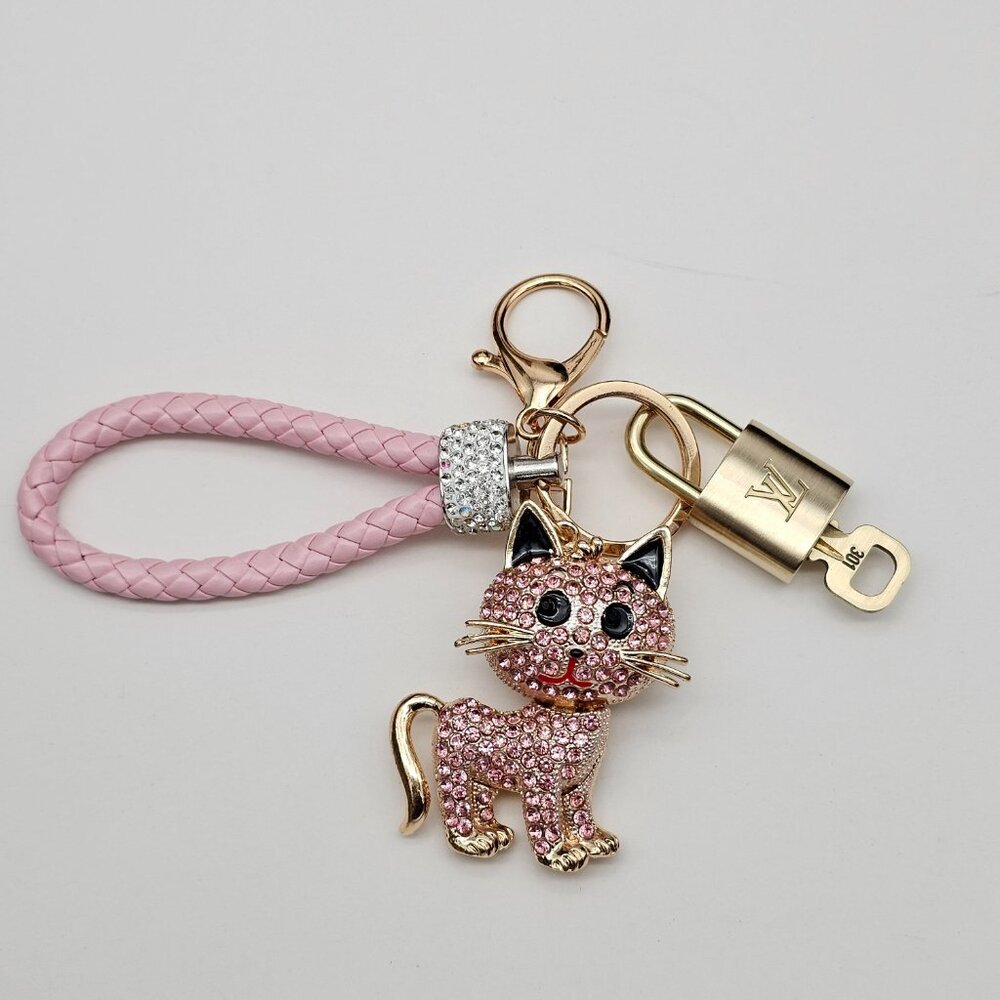 Louis Vuitton Gold Padlock 🔒 Key Set Authentic LV w/ Unbranded Cat Keychain